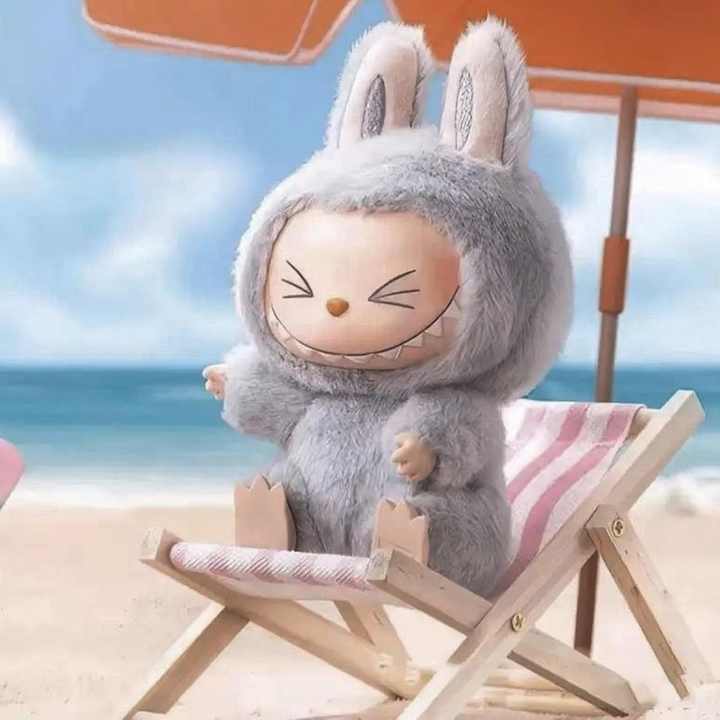𝙉𝙤𝙤𝙧é 𝙂𝙡𝙤𝙬™ Labubu – Wild Cartoon-Style Keychain